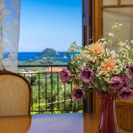 Irida'S Apartment Lithakia エクステリア 写真